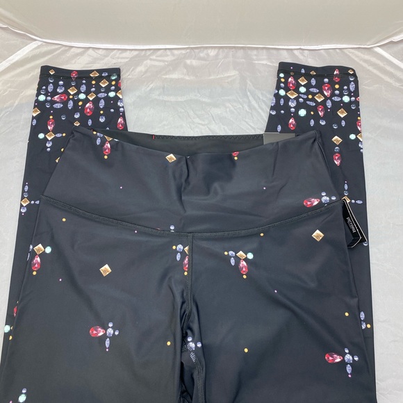 Victoria’s Secret Victoria Sport Leggings - Picture 3 of 6